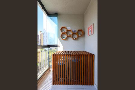 Varanda de apartamento para alugar com 2 quartos, 72m² em Vila Andrade, São Paulo