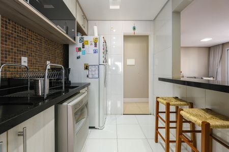 Apartamento à venda com 72m², 2 quartos e 2 vagas Apartamento à venda com 72m², 2 quartos e 2 vagasCozinha