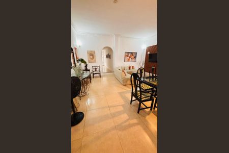 Sala de casa à venda com 7 quartos, 400m² em Taquara, Rio de Janeiro