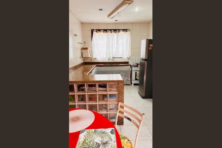 Cozinha de casa à venda com 7 quartos, 400m² em Taquara, Rio de Janeiro