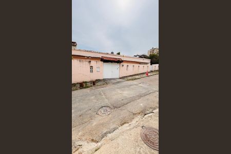Casa à venda com 400m², 7 quartos e 4 vagasFachada