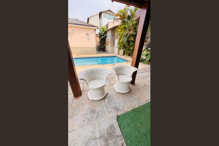 Casa à venda com 400m², 7 quartos e 4 vagasÁrea externa