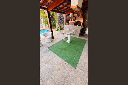 Casa à venda com 400m², 7 quartos e 4 vagasÁrea externa