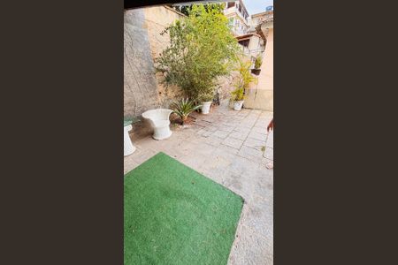 Casa à venda com 400m², 7 quartos e 4 vagasÁrea externa