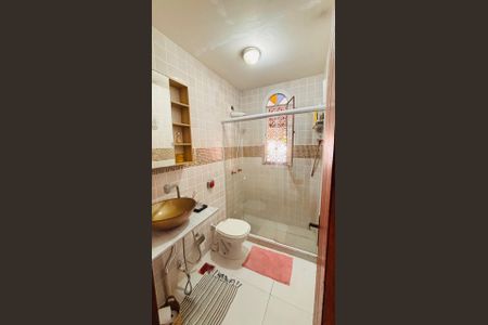 Casa à venda com 400m², 7 quartos e 4 vagasBanheiro