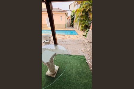 Casa à venda com 400m², 7 quartos e 4 vagasÁrea externa