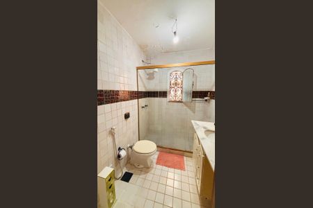 Casa à venda com 400m², 7 quartos e 4 vagasBanheiro