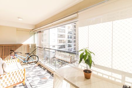 Varanda de apartamento à venda com 2 quartos, 110m² em Alphaville, Santana de Parnaíba