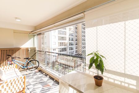 Varanda de apartamento à venda com 2 quartos, 110m² em Alphaville, Santana de Parnaíba