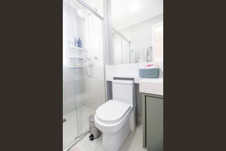 Apartamento para alugar com 110m², 2 quartos e 2 vagas Apartamento para alugar com 110m², 2 quartos e 2 vagasBanheiro da Suíte