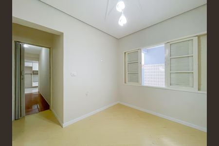 Casa para alugar com 150m², 2 quartos e 2 vagas Casa para alugar com 150m², 2 quartos e 2 vagasQuarto 1