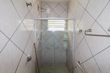 Casa à venda com 240m², 3 quartos e 2 vagas Casa à venda com 240m², 3 quartos e 2 vagasBanheiro da Suíte