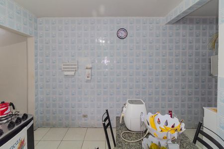 Casa à venda com 240m², 3 quartos e 2 vagas Casa à venda com 240m², 3 quartos e 2 vagasCozinha