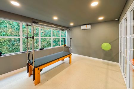 Studio para alugar com 33m², 1 quarto e sem vaga Studio para alugar com 33m², 1 quarto e sem vagaAcademia