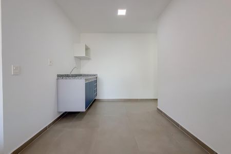Studio para alugar com 33m², 1 quarto e sem vaga Studio para alugar com 33m², 1 quarto e sem vagaCozinha