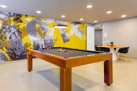 Studio para alugar com 33m², 1 quarto e sem vaga Studio para alugar com 33m², 1 quarto e sem vagaSalão de Jogos
