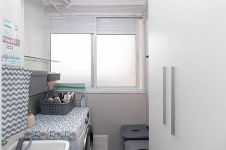 Apartamento para alugar com 47m², 2 quartos e 1 vagaCozinha e Área de Serviço