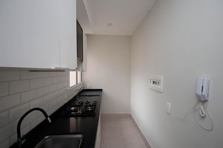 Apartamento à venda com 40m², 2 quartos e sem vaga Apartamento à venda com 40m², 2 quartos e sem vagaCozinha e Área de Serviço