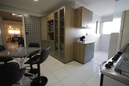 Apartamento para alugar com 97m², 2 quartos e 2 vagas Apartamento para alugar com 97m², 2 quartos e 2 vagasCozinha