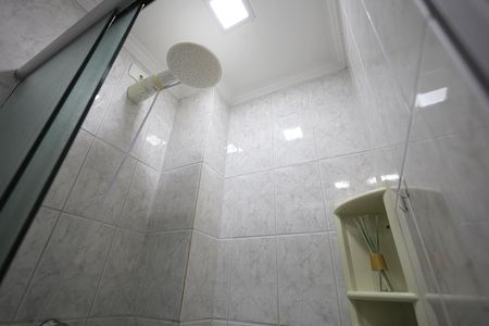 Apartamento para alugar com 97m², 2 quartos e 2 vagas Apartamento para alugar com 97m², 2 quartos e 2 vagasBanheiro