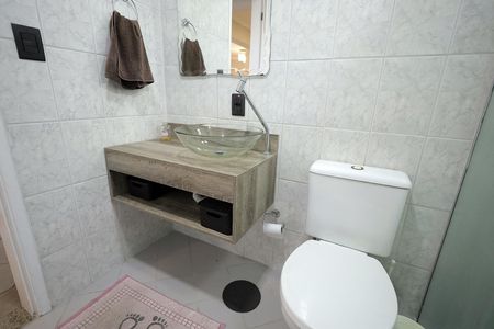 Apartamento para alugar com 97m², 2 quartos e 2 vagas Apartamento para alugar com 97m², 2 quartos e 2 vagasBanheiro