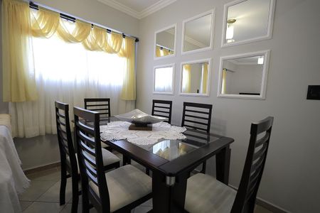 Apartamento para alugar com 97m², 2 quartos e 2 vagas Apartamento para alugar com 97m², 2 quartos e 2 vagasSala