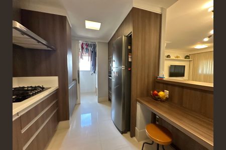 Apartamento à venda com 110m², 2 quartos e 2 vagas Apartamento à venda com 110m², 2 quartos e 2 vagasCozinha
