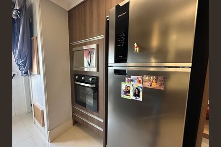Apartamento à venda com 110m², 2 quartos e 2 vagas Apartamento à venda com 110m², 2 quartos e 2 vagasCozinha