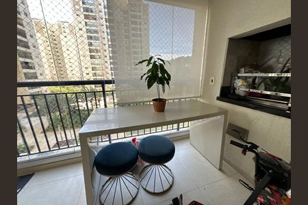Apartamento à venda com 110m², 2 quartos e 2 vagas Apartamento à venda com 110m², 2 quartos e 2 vagasChurrasqueira
