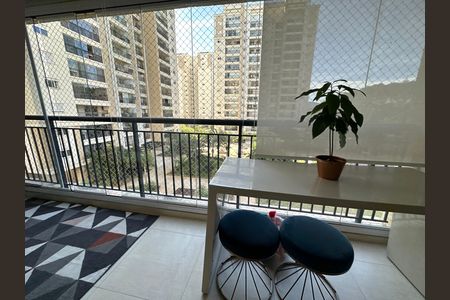 Apartamento à venda com 110m², 2 quartos e 2 vagas Apartamento à venda com 110m², 2 quartos e 2 vagasVaranda da Sala