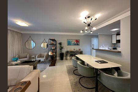 Apartamento à venda com 110m², 2 quartos e 2 vagas Apartamento à venda com 110m², 2 quartos e 2 vagasSala