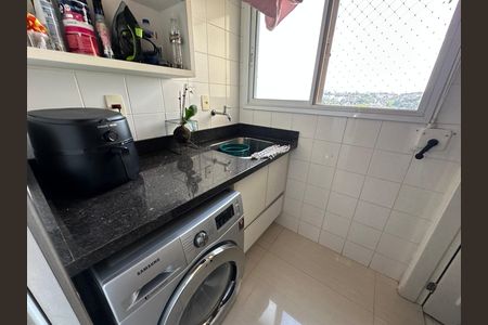 Apartamento à venda com 110m², 2 quartos e 2 vagas Apartamento à venda com 110m², 2 quartos e 2 vagasÁrea de Serviço