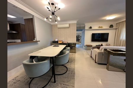 Apartamento à venda com 110m², 2 quartos e 2 vagas Apartamento à venda com 110m², 2 quartos e 2 vagasSala