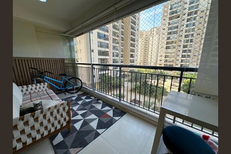 Apartamento à venda com 110m², 2 quartos e 2 vagas Apartamento à venda com 110m², 2 quartos e 2 vagasVaranda da Sala