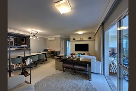 Apartamento à venda com 110m², 2 quartos e 2 vagas Apartamento à venda com 110m², 2 quartos e 2 vagasSala