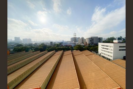 Apartamento à venda com 62m², 3 quartos e 1 vaga Apartamento à venda com 62m², 3 quartos e 1 vagaVaranda