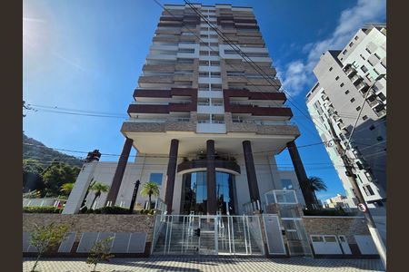 Apartamento para alugar com 65m², 2 quartos e 1 vagaFachada