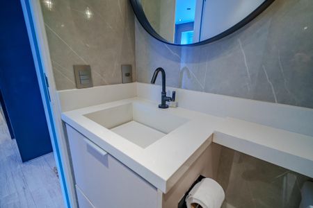 Apartamento para alugar com 39m², 2 quartos e 1 vaga Apartamento para alugar com 39m², 2 quartos e 1 vagaBanheiro