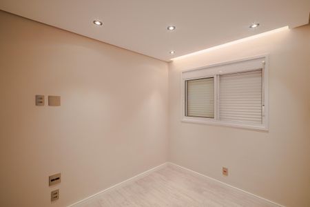 Quarto 1 de apartamento para alugar com 2 quartos, 39m² em Vila Sonia, São Paulo
