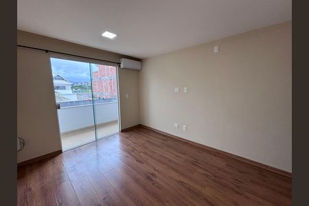 Casa de condomínio para alugar com 329m², 4 quartos e 3 vagas Casa de condomínio para alugar com 329m², 4 quartos e 3 vagasQuarto 4