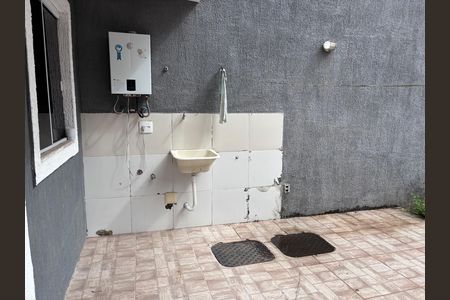 Casa de condomínio para alugar com 329m², 4 quartos e 3 vagas Casa de condomínio para alugar com 329m², 4 quartos e 3 vagasÁrea de Serviço