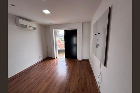 Casa de condomínio para alugar com 329m², 4 quartos e 3 vagas Casa de condomínio para alugar com 329m², 4 quartos e 3 vagasQuarto 2