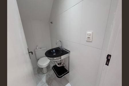 Casa de condomínio para alugar com 329m², 4 quartos e 3 vagas Casa de condomínio para alugar com 329m², 4 quartos e 3 vagasLavabo