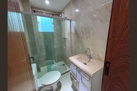 Casa de condomínio para alugar com 329m², 4 quartos e 3 vagas Casa de condomínio para alugar com 329m², 4 quartos e 3 vagasBanheiro do Quarto 3