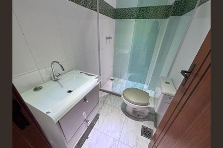 Casa de condomínio para alugar com 329m², 4 quartos e 3 vagas Casa de condomínio para alugar com 329m², 4 quartos e 3 vagasBanheiro do quarto 4