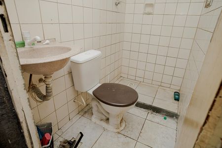 Apartamento para alugar com 60m², 2 quartos e sem vaga Apartamento para alugar com 60m², 2 quartos e sem vagaBanheiro