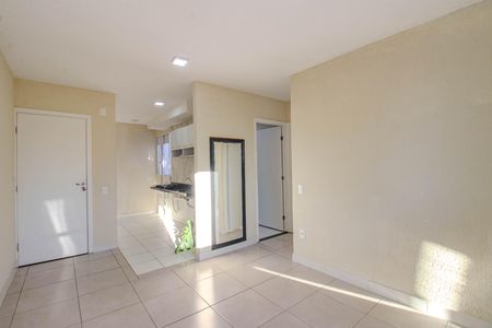 Sala de apartamento para alugar com 2 quartos, 44m² em Morro Santana, Porto Alegre