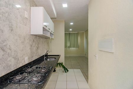 Apartamento para alugar com 44m², 2 quartos e 1 vaga Apartamento para alugar com 44m², 2 quartos e 1 vagaCozinha e Área de Serviço