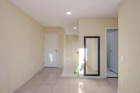 Sala de apartamento para alugar com 2 quartos, 44m² em Morro Santana, Porto Alegre