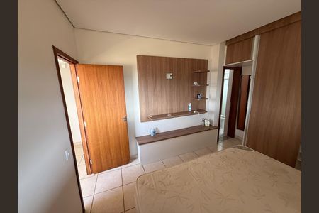 Apartamento para alugar com 100m², 3 quartos e 2 vagas